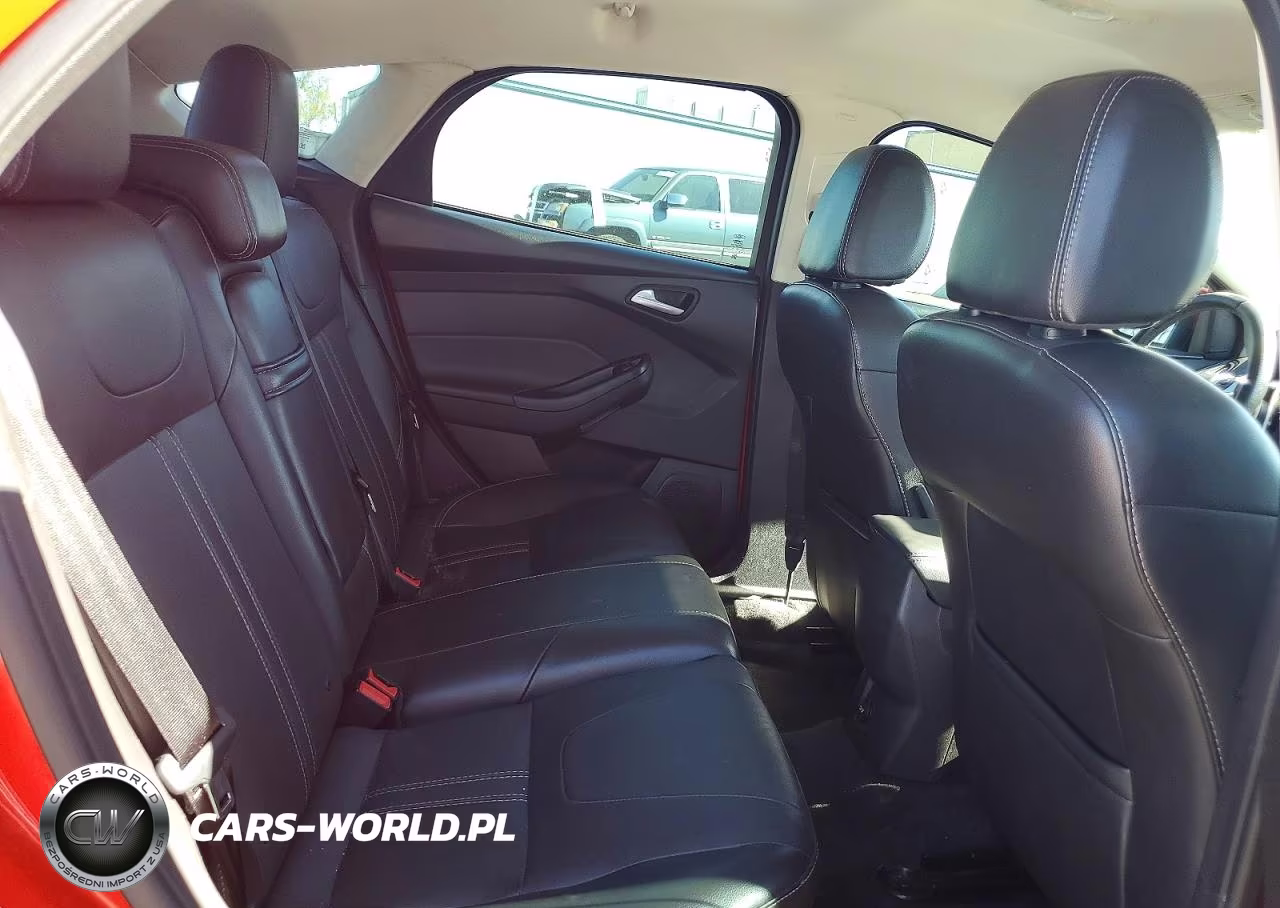 2013 Ford Focus Se VIN:1FADP3K22DL132944 - 10