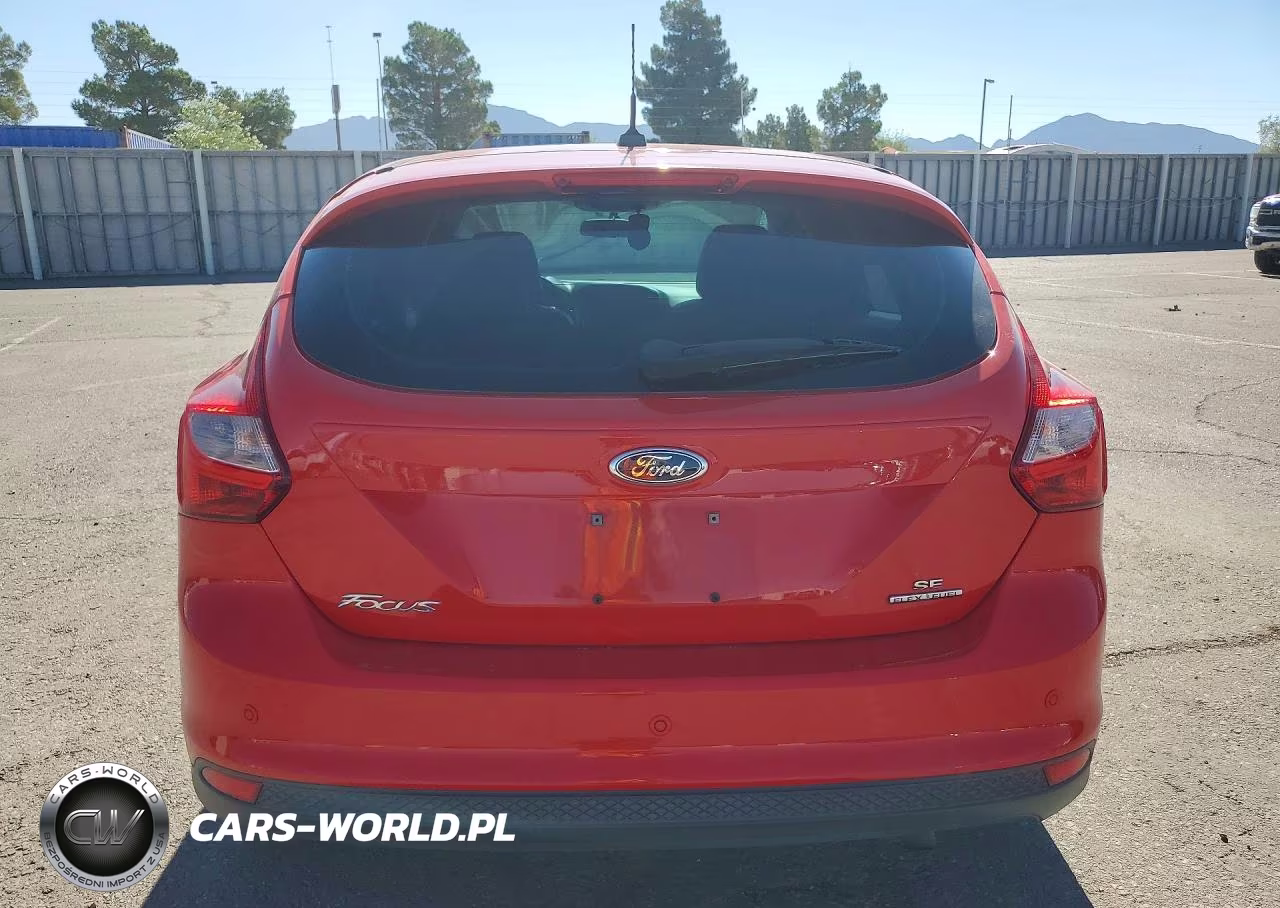 2013 Ford Focus Se VIN:1FADP3K22DL132944 - 6