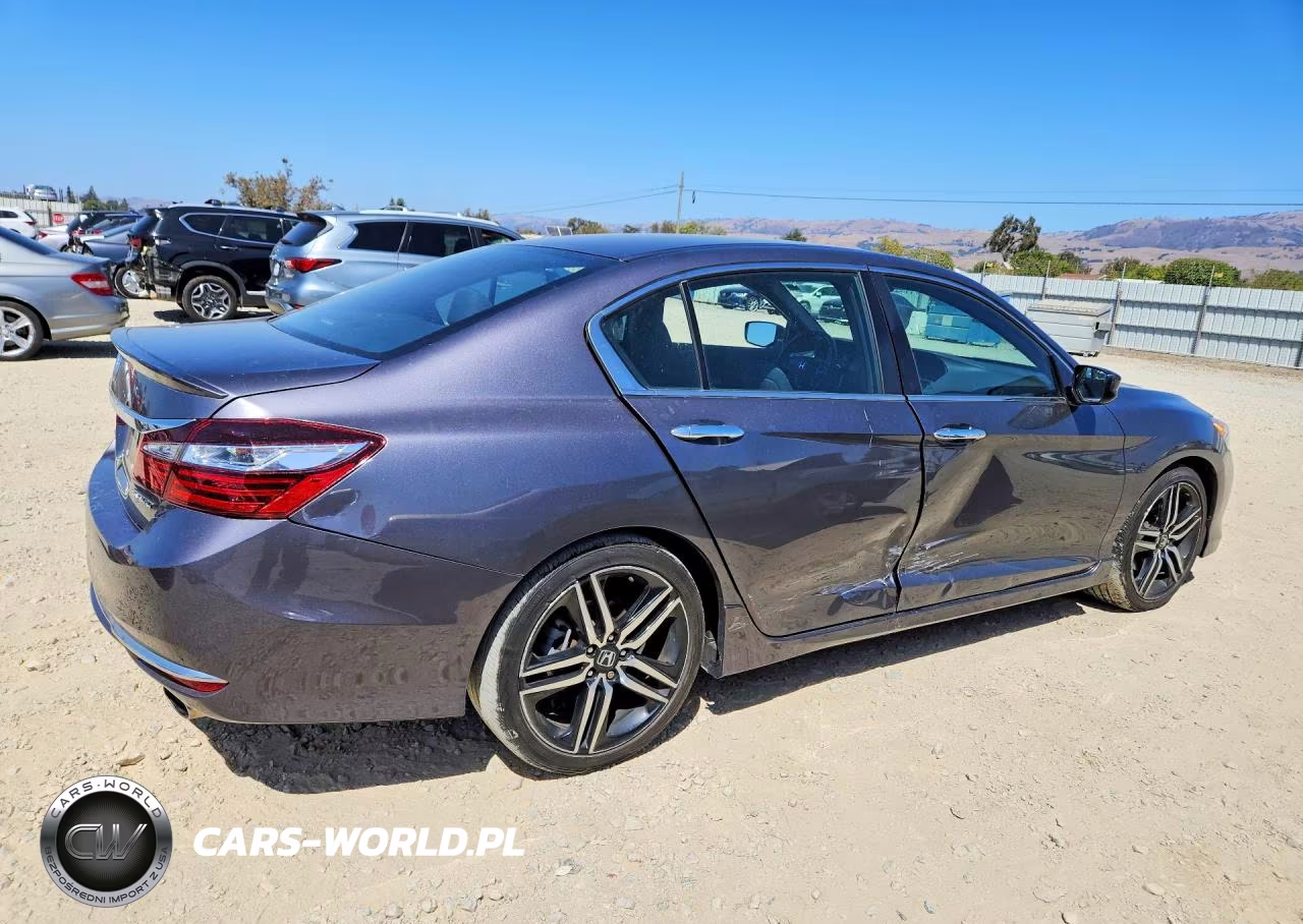 2016 Honda Accord Sport VIN:1HGCR2F56GA117850 - 3