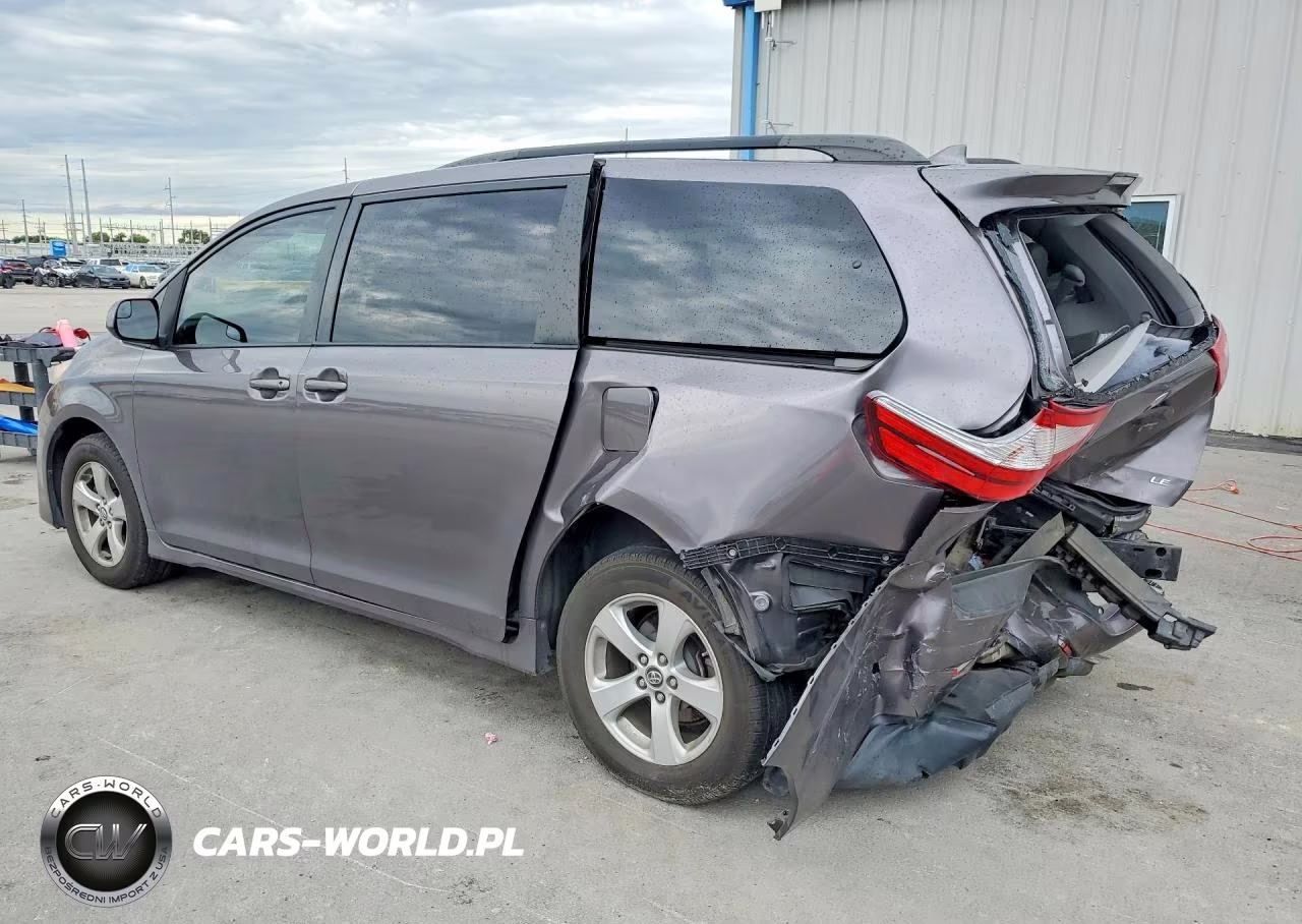 2019 Toyota Sienna Le VIN:5TDKZ3DC9KS006593 - 2