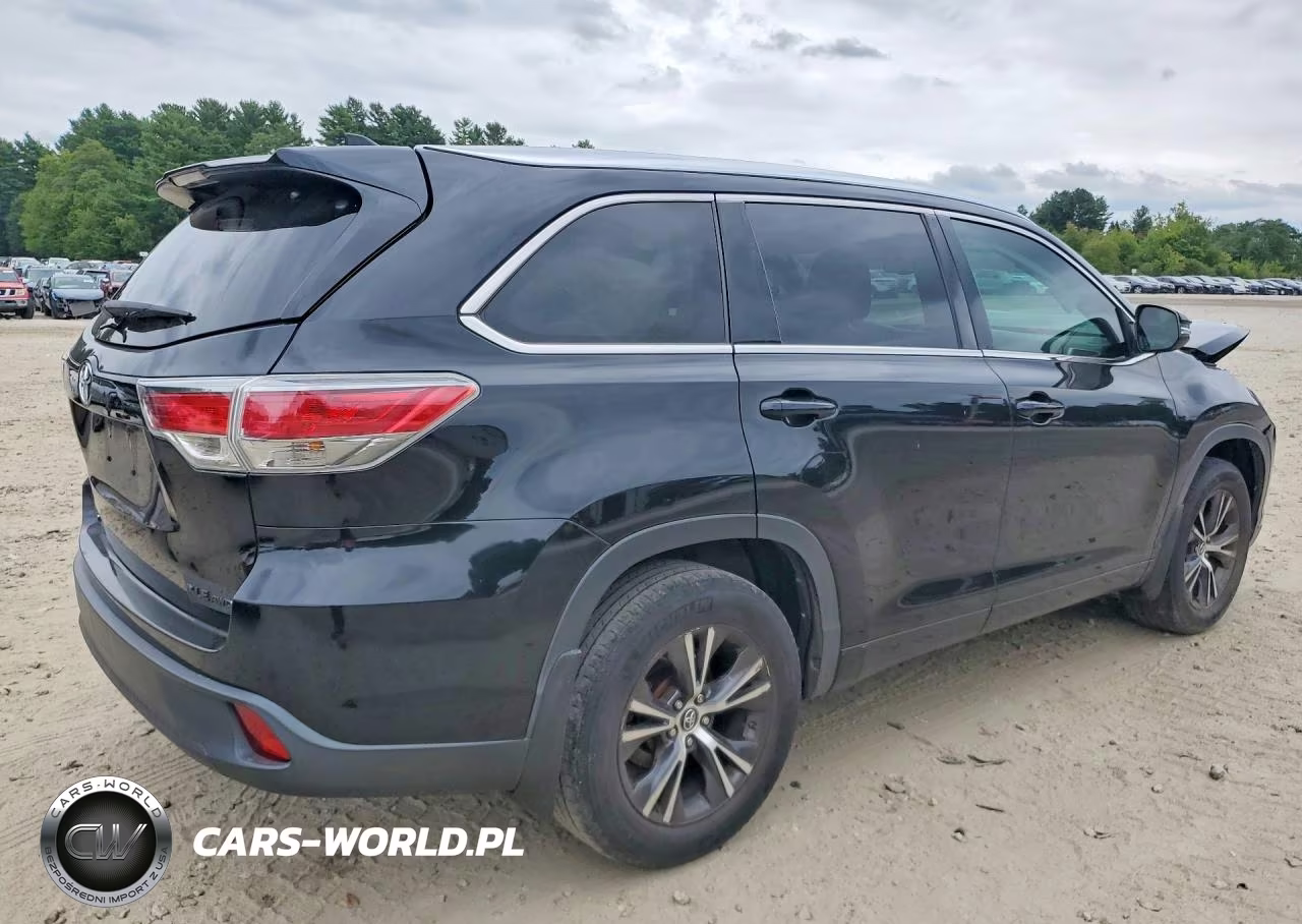2016 Toyota Highlander Xle VIN:5TDJKRFH9GS306475 - 3