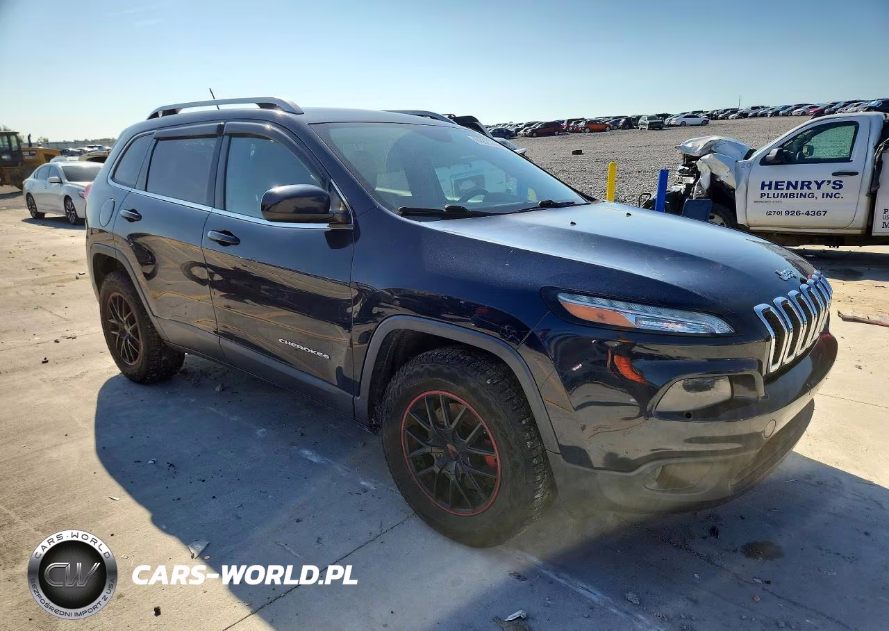 2014 Jeep Cherokee Latitude VIN:1C4PJMCB3EW242074 - 4