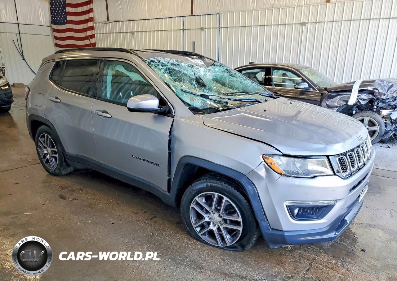 2020 Jeep Compass Latitude VIN:3C4NJCBB7LT162055 - 4