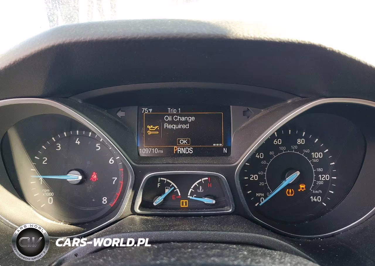 2017 Ford Focus Sel VIN:1FADP3M20HL253684 - 9