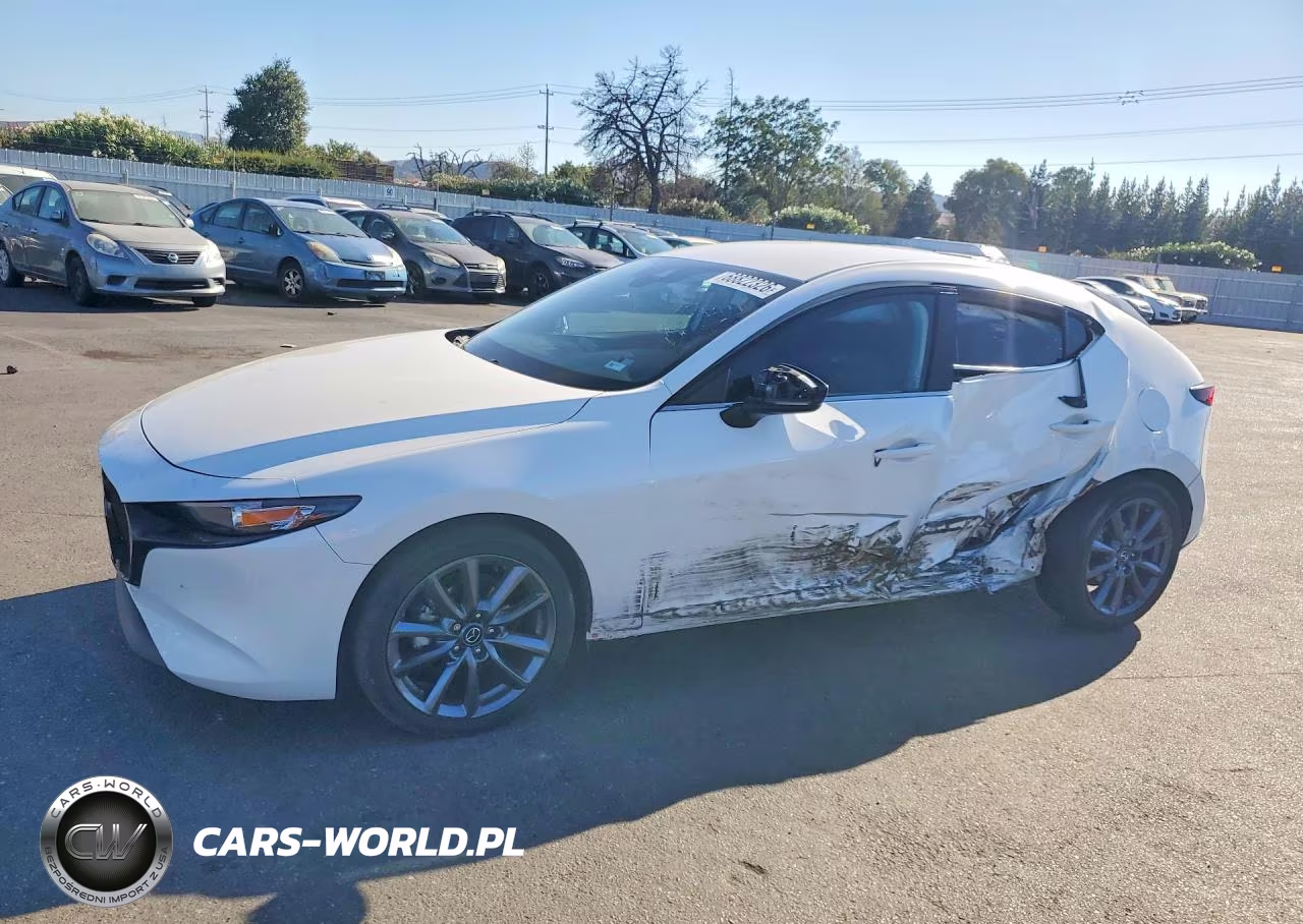 2023 Mazda 3 Select