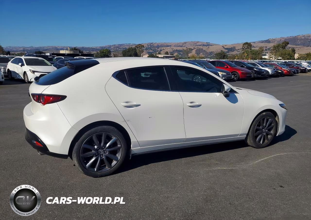 2023 Mazda 3 Select VIN:JM1BPAKM1P1615560 - 3