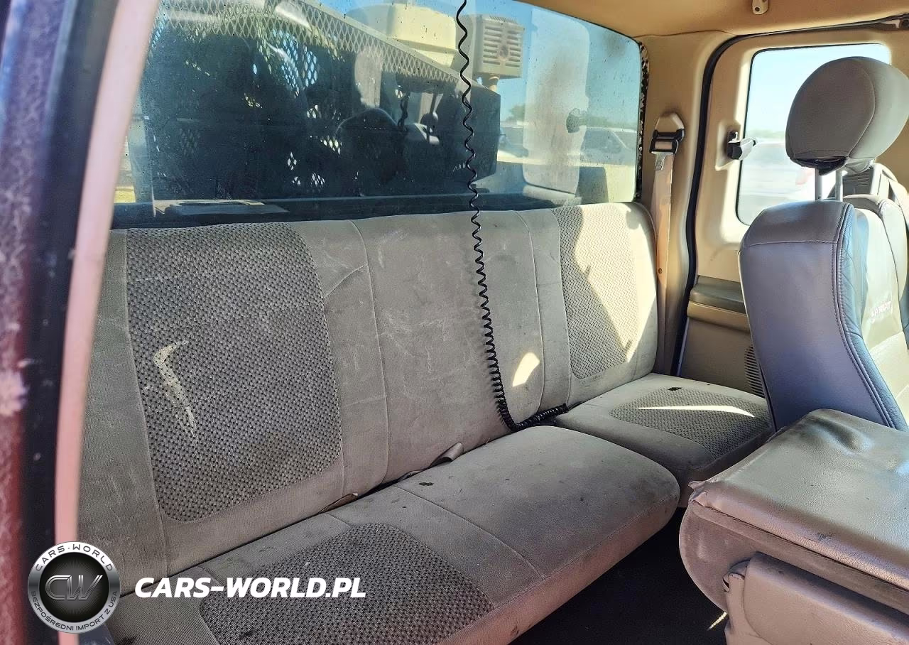 2001 Ford F250 Super - Delivery Truck VIN:1FTNX20F91EB36469 - 10