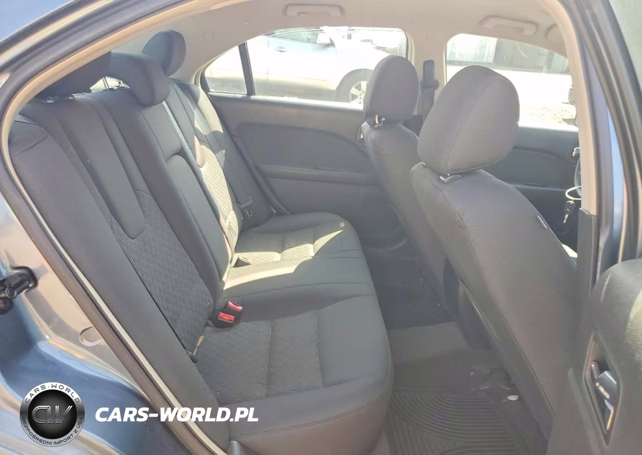 2012 Ford Fusion Se VIN:3FAHP0HG7CR261202 - 10
