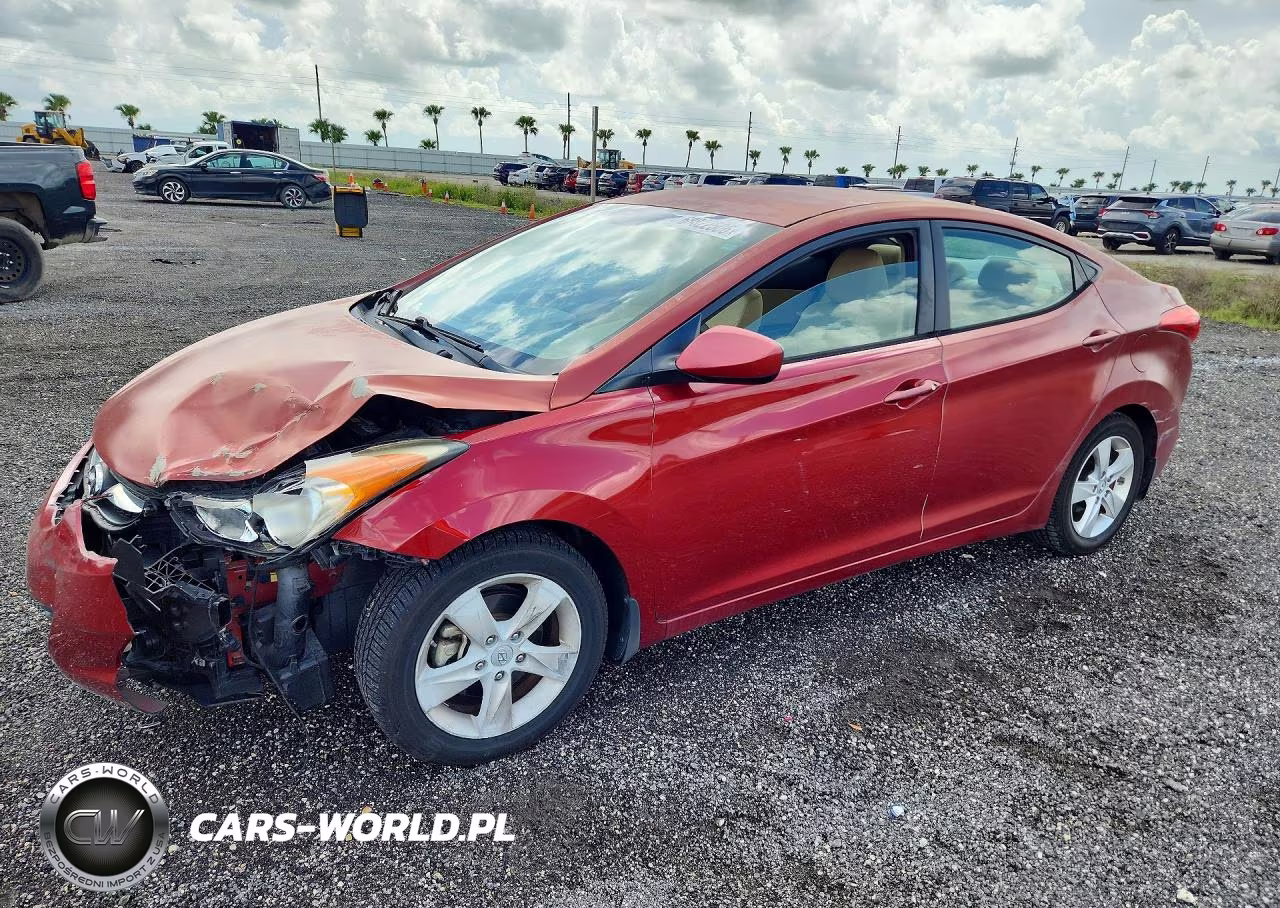 2013 Hyundai Elantra Gls