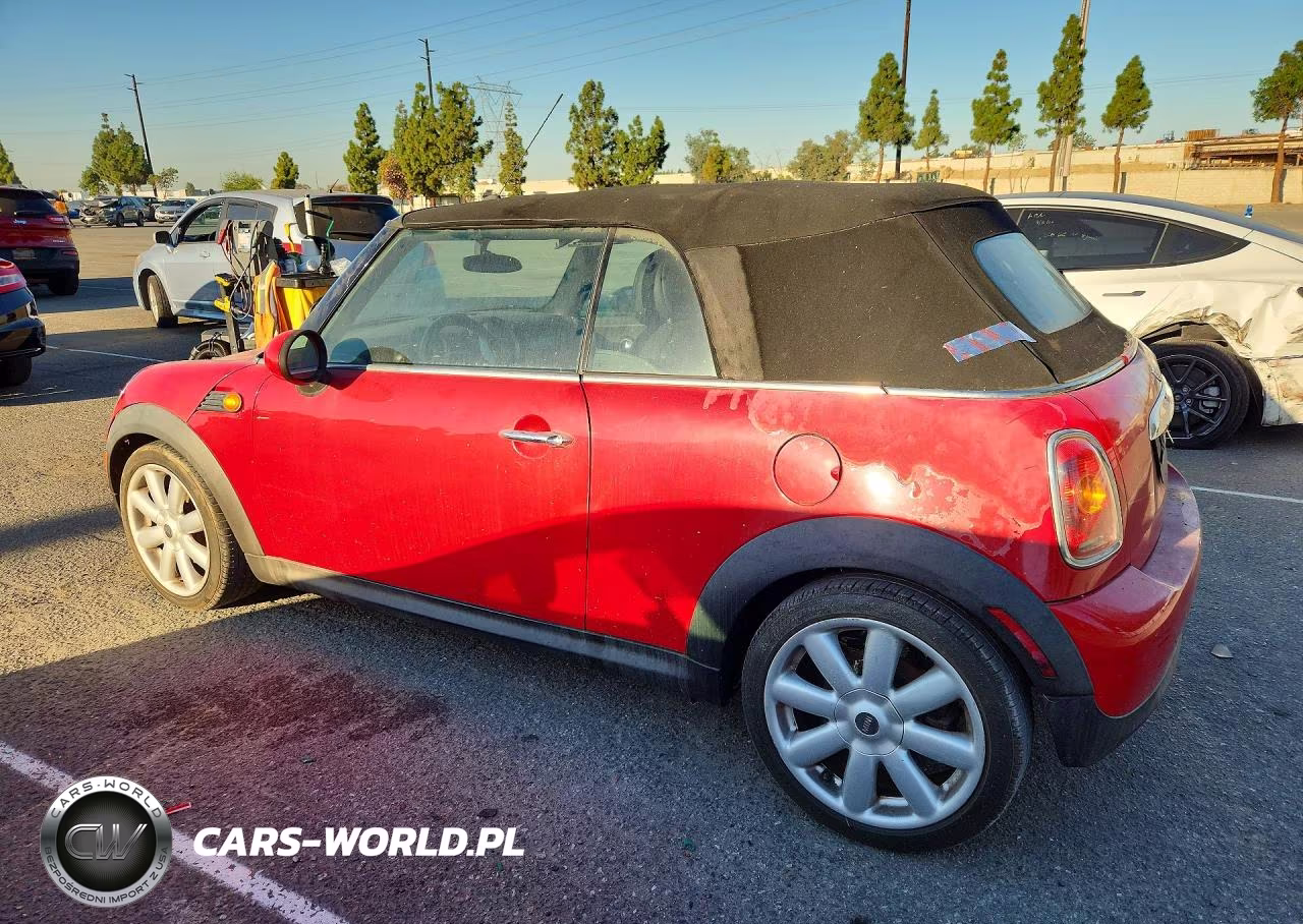 2010 Mini Cooper VIN:WMWMR3C53ATU97543 - 2