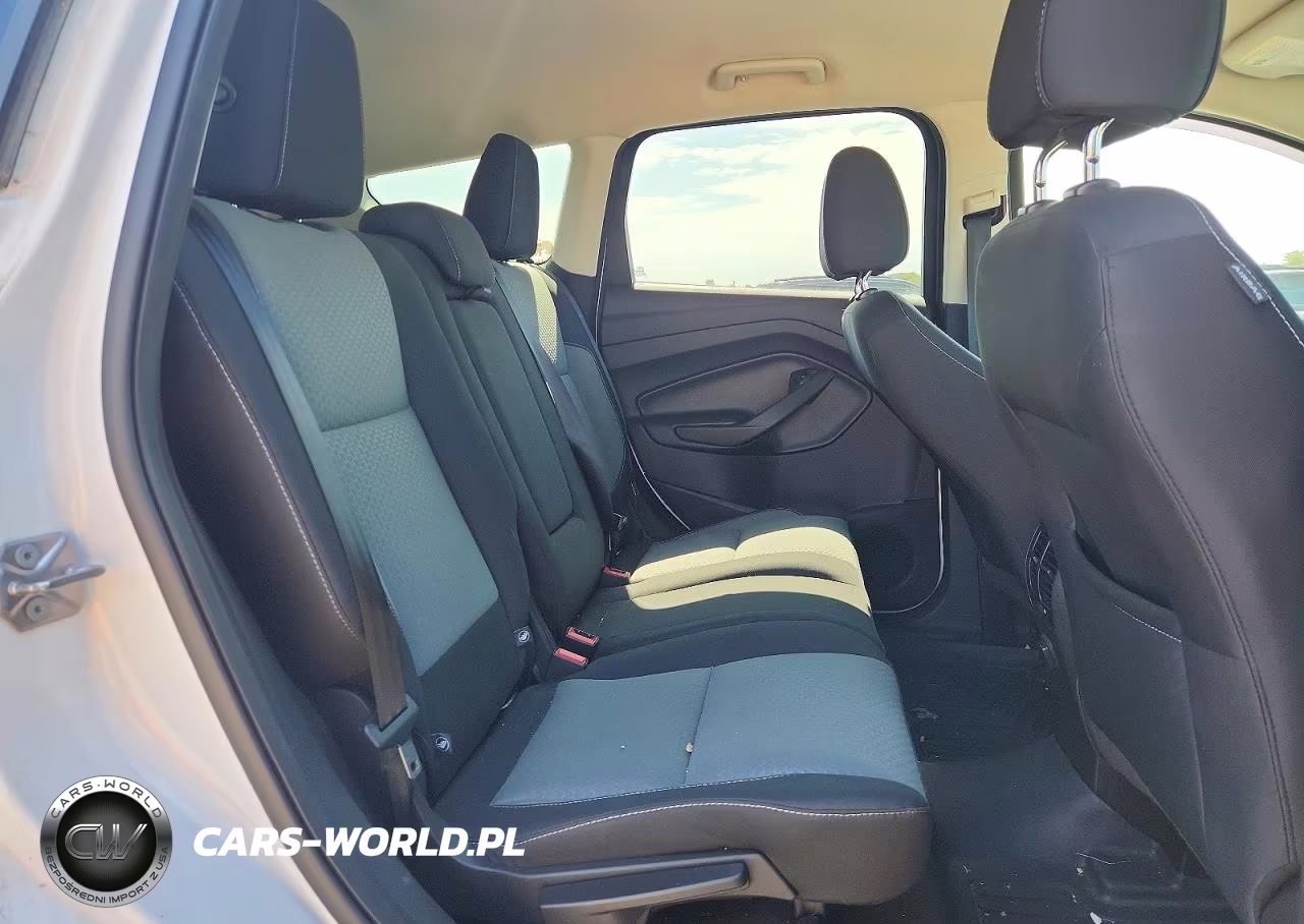 2017 Ford Escape Se VIN:1FMCU9GD2HUA21236 - 11