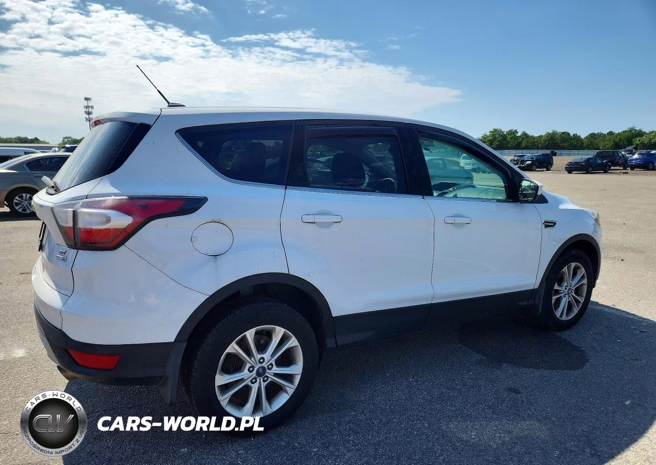 2017 Ford Escape Se VIN:1FMCU9GD2HUA21236 - 3