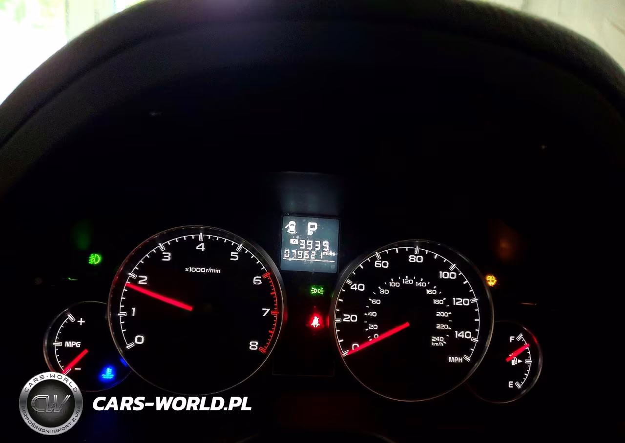 2014 Subaru Outback 2.5I Premium VIN:4S4BRBCC6E3328816 - 9