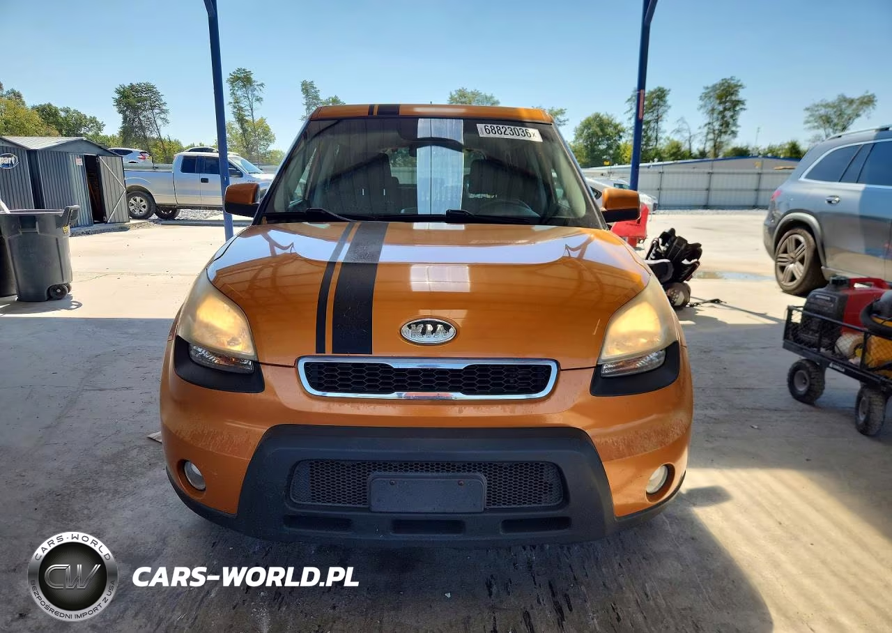 2010 Kia Soul + VIN:KNDJT2A23A7110072 - 5