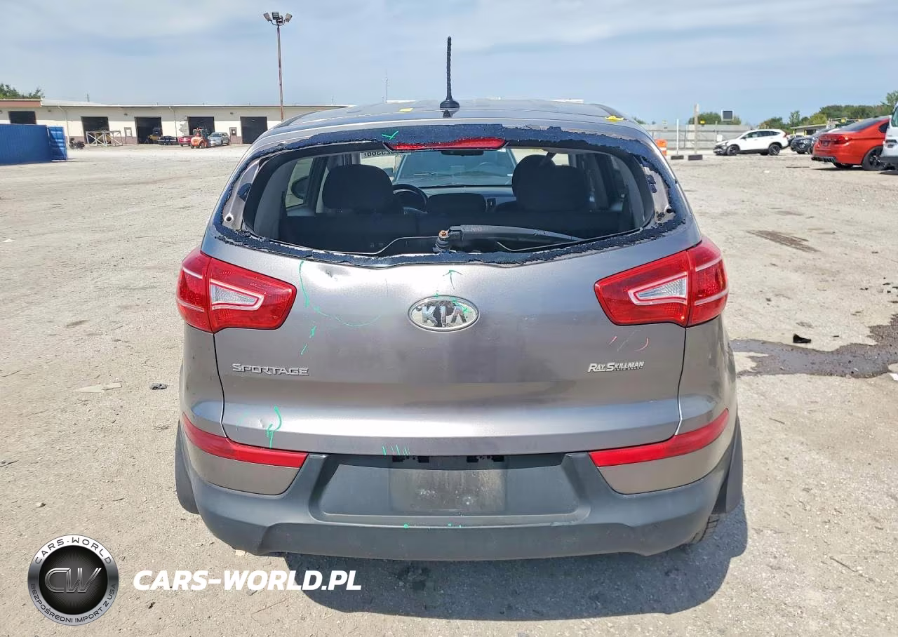 2011 Kia Sportage Lx VIN:KNDPBCA23B7013023 - 6