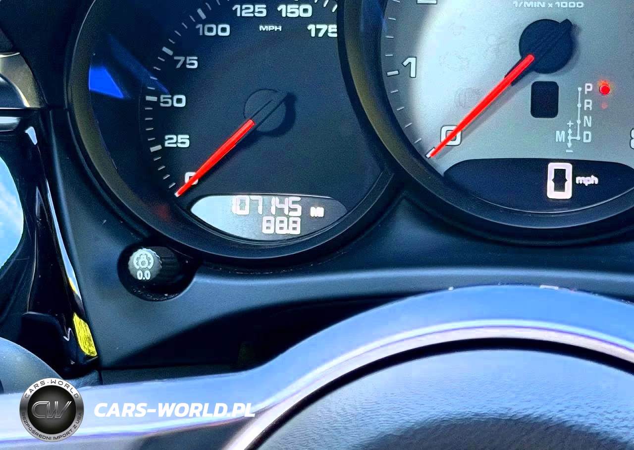 2020 Porsche Macan S VIN:WP1AB2A56LLB34775 - 8