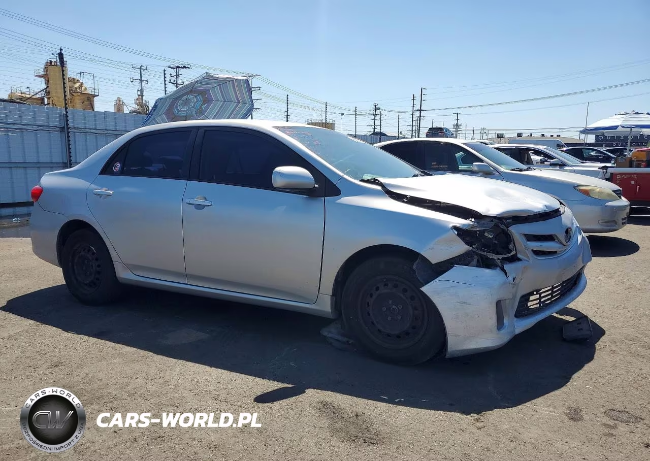 2011 Toyota Corolla Le VIN:JTDBU4EE6B9141713 - 4