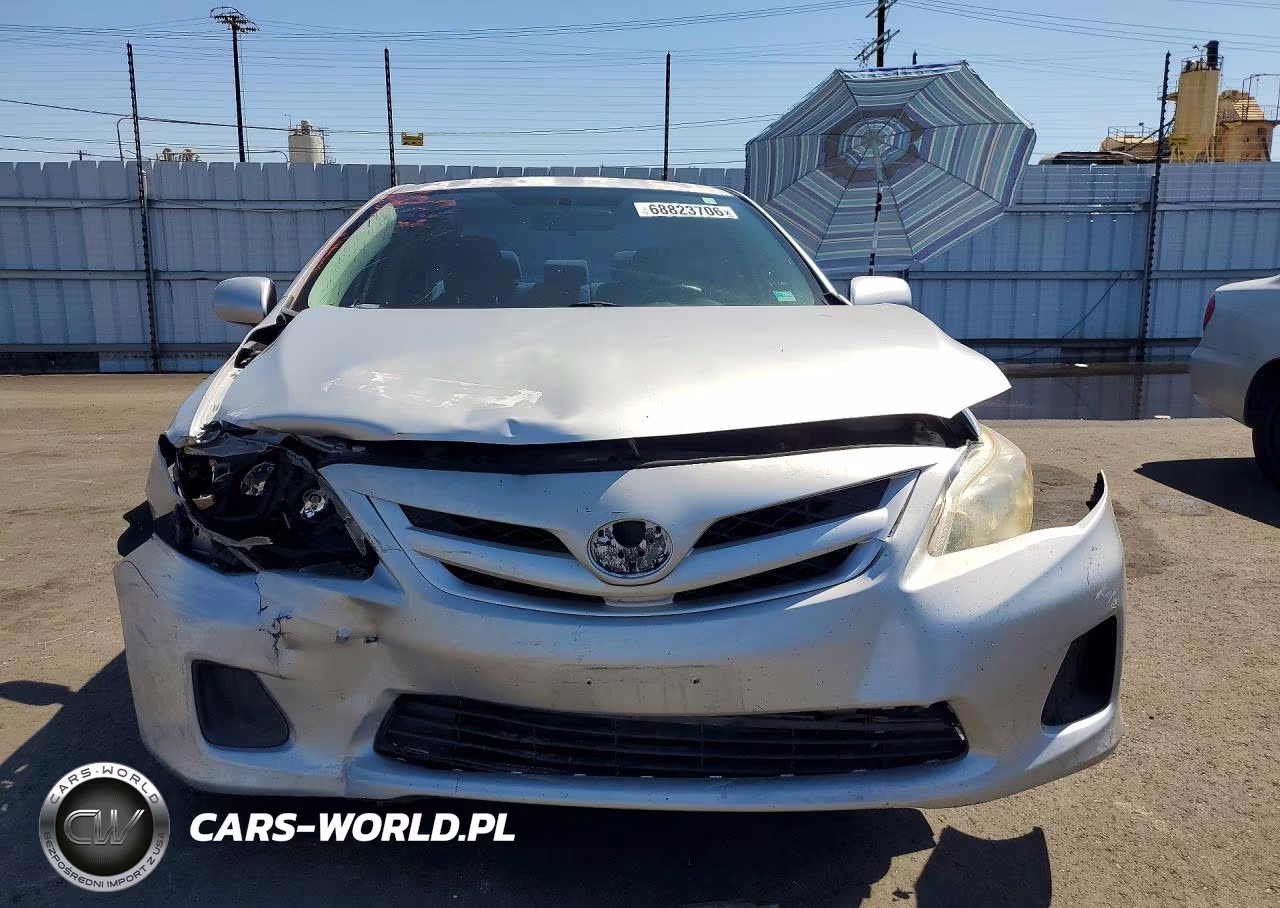2011 Toyota Corolla Le VIN:JTDBU4EE6B9141713 - 5