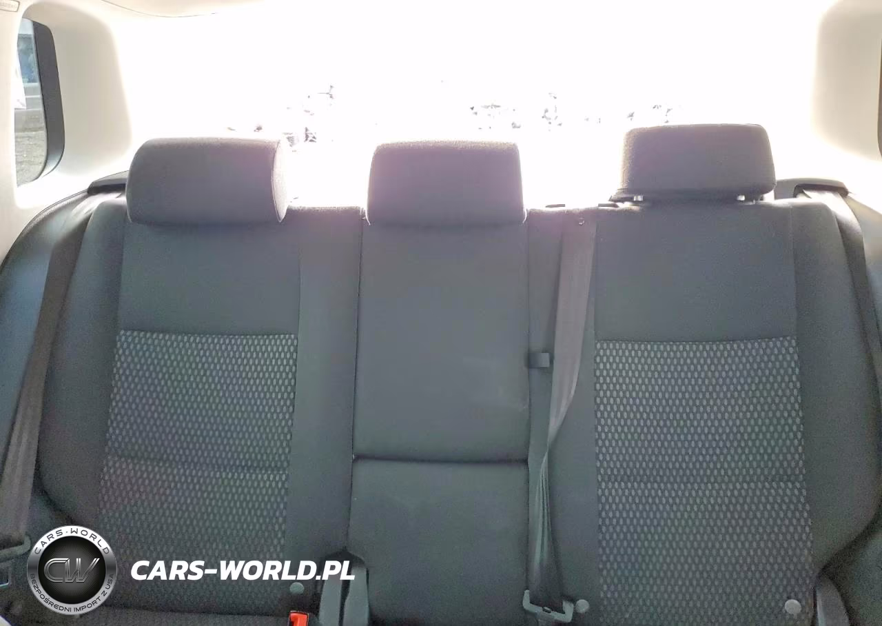2010 Volkswagen Tiguan S VIN:WVGBV7AX6AW526626 - 10