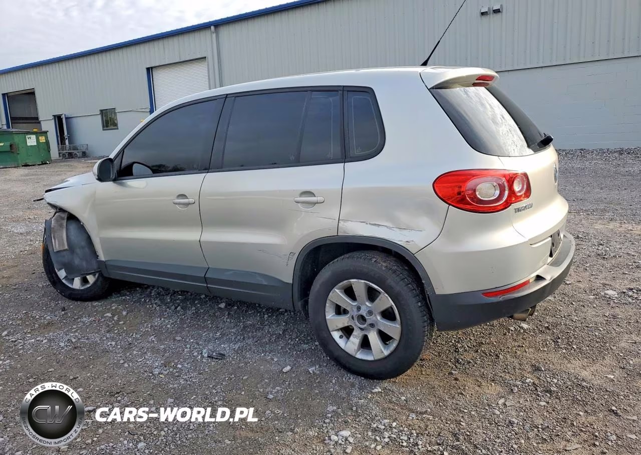 2010 Volkswagen Tiguan S VIN:WVGBV7AX6AW526626 - 2