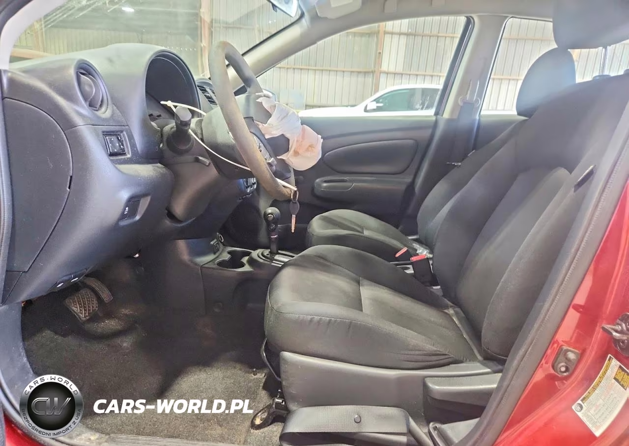 2019 Nissan Versa S Plus VIN:3N1CN7AP7KL825061 - 7