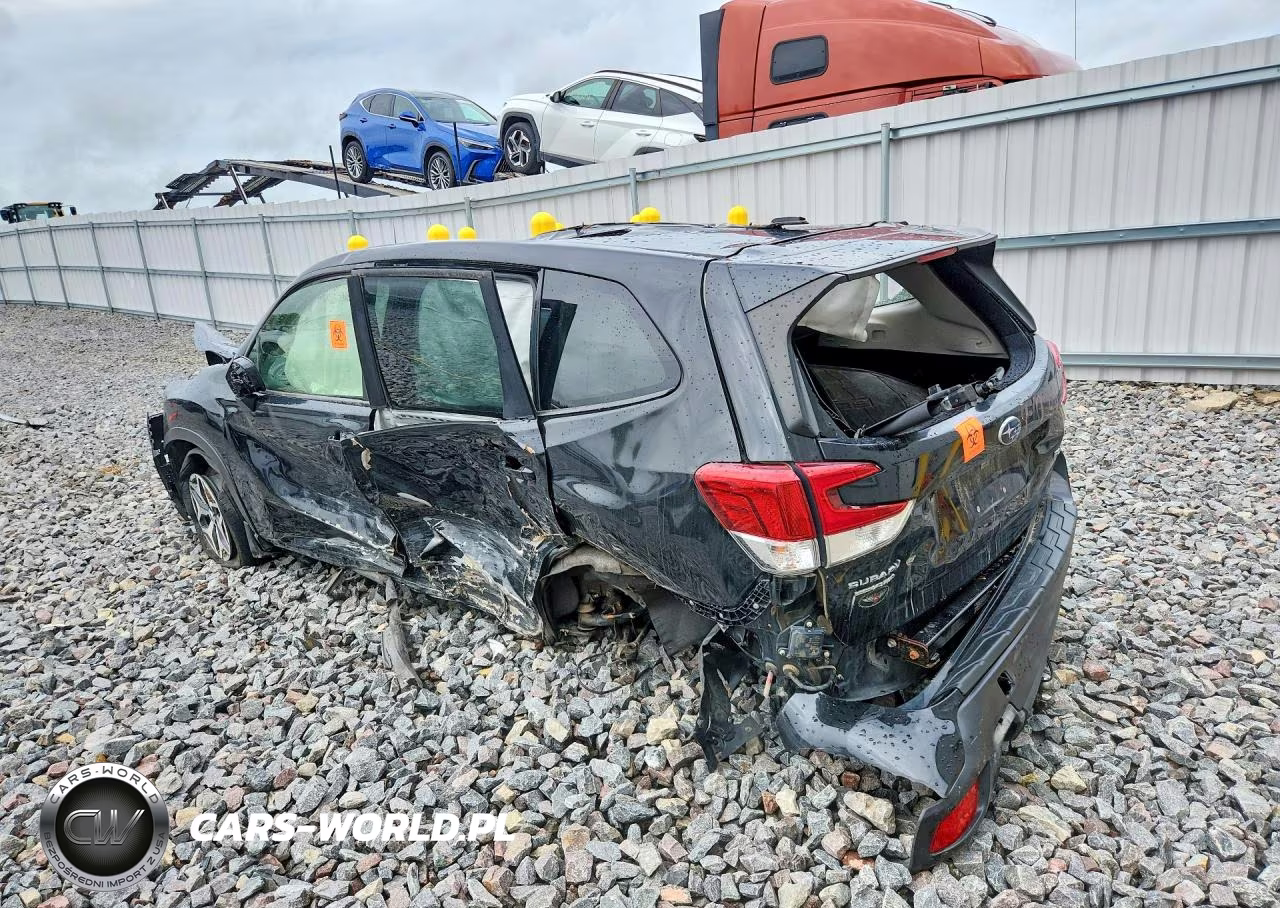 2021 Subaru Forester Premium VIN:JF2SKAJC6MH535652 - 2