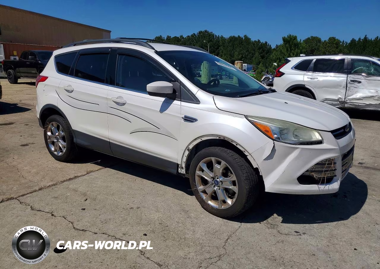 2014 Ford Escape Se VIN:1FMCU0G95EUC39982 - 4