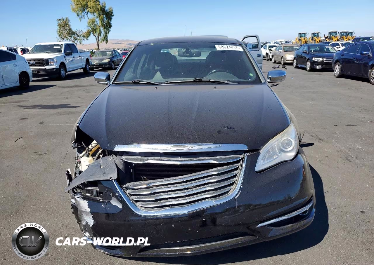 2013 Chrysler 200 Limited VIN:1C3CCBCG1DN514929 - 5