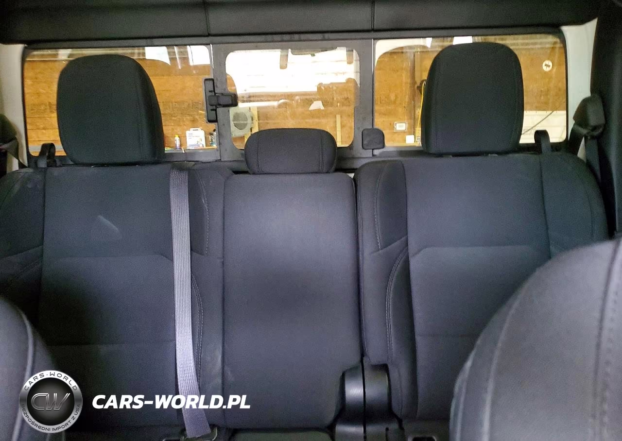 2021 Jeep Gladiator Sport VIN:1C6HJTAGXML570113 - 10