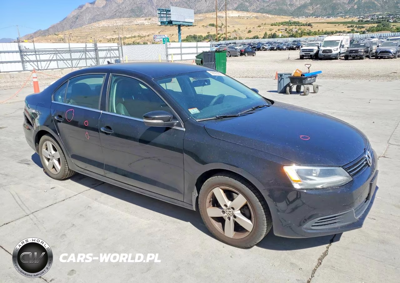 2014 Volkswagen Jetta Tdi VIN:3VWLL7AJ2EM227941 - 4