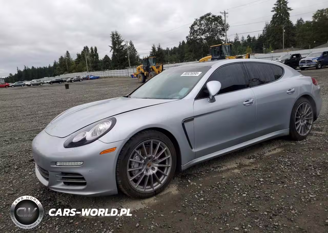 PORSCHE