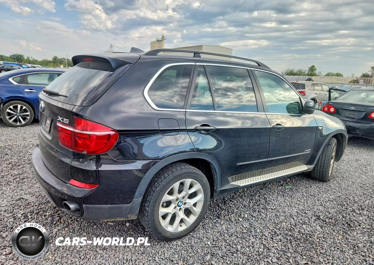 2013 BMW X5 xDrive35I VIN:5UXZV4C5XD0B17924 - 3