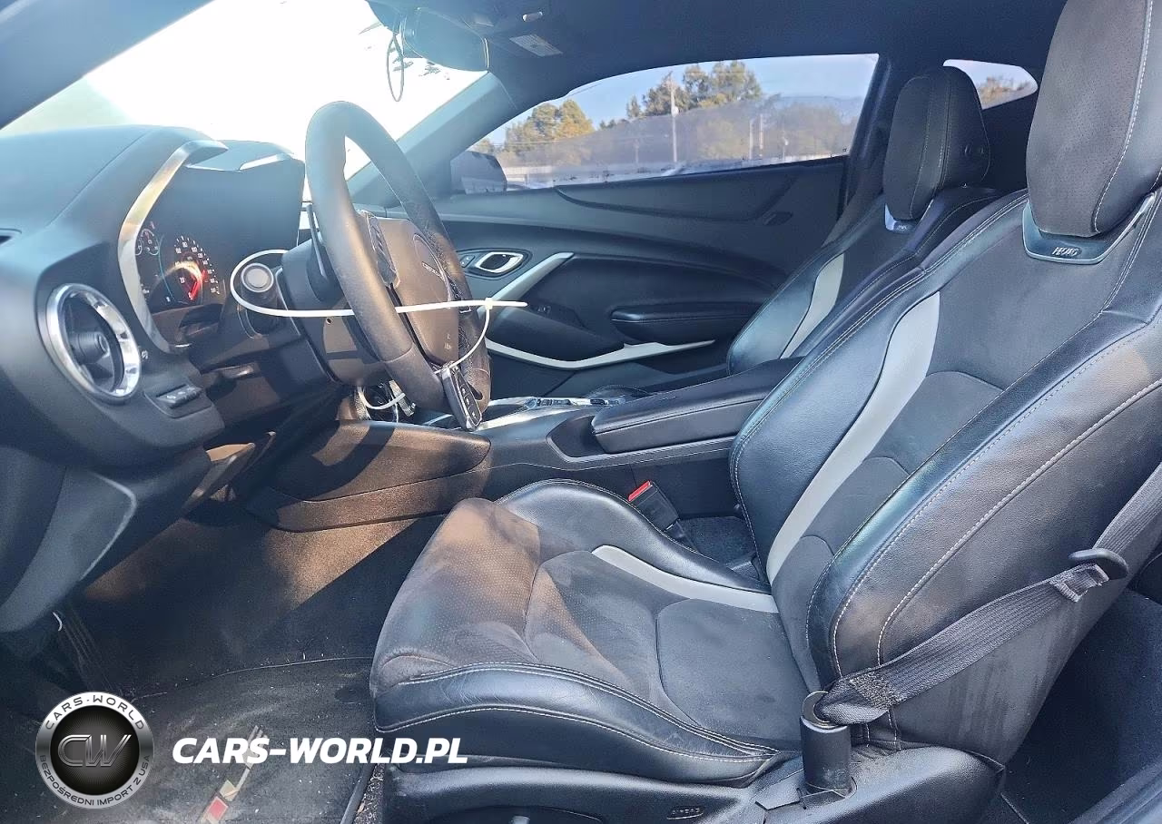 2018 Chevrolet Camaro Ss VIN:1G1FE1R74J0189232 - 7