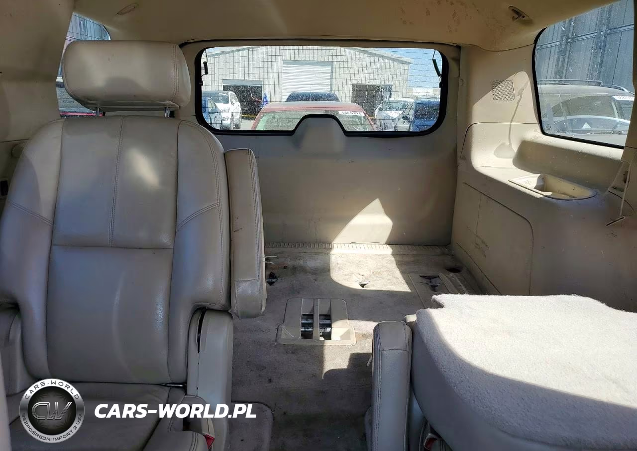 2008 Chevrolet Tahoe K1500 VIN:1GNFK13088J153213 - 10
