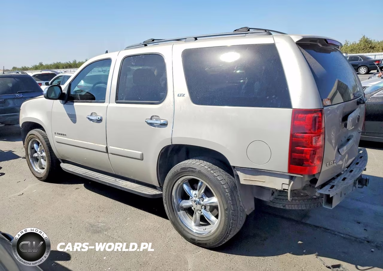 2008 Chevrolet Tahoe K1500 VIN:1GNFK13088J153213 - 2
