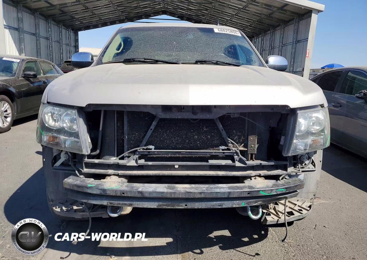 2008 Chevrolet Tahoe K1500 VIN:1GNFK13088J153213 - 5
