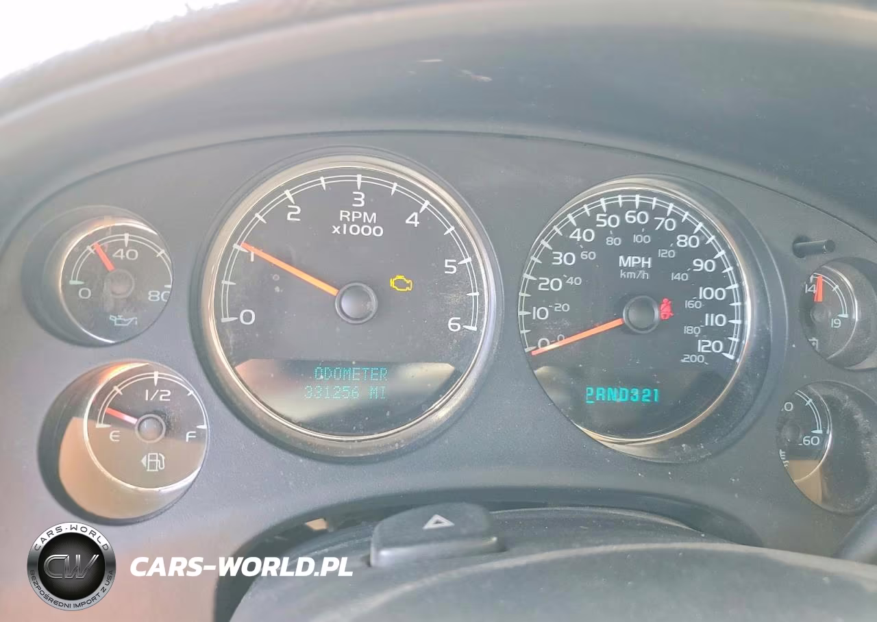 2008 Chevrolet Tahoe K1500 VIN:1GNFK13088J153213 - 9