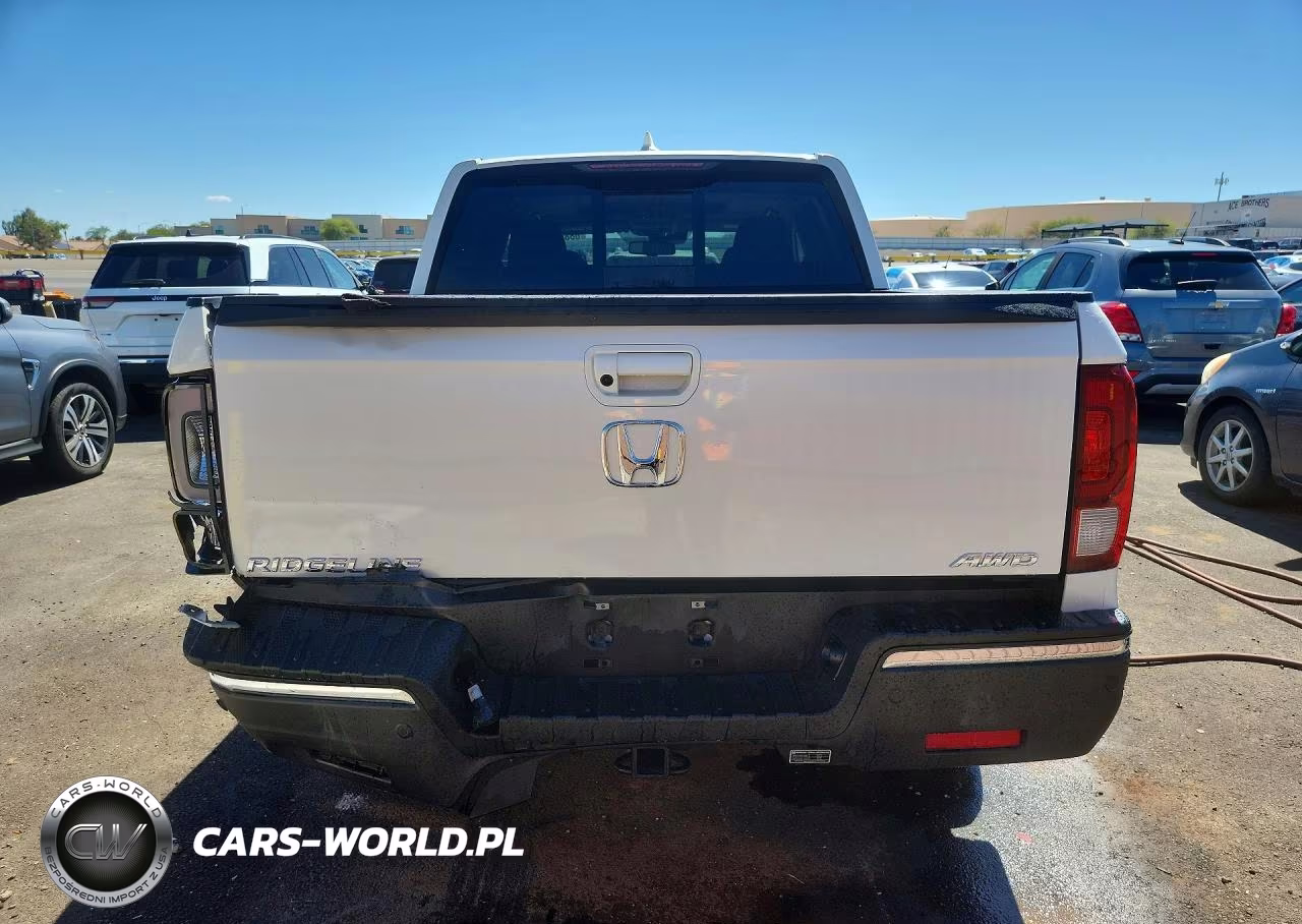 2017 Honda Ridgeline Rtl VIN:5FPYK3F77HB019135 - 6