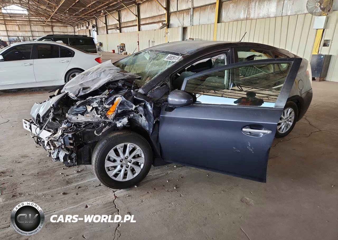 2014 Toyota Prius Plug-In Hybrid Base VIN:JTDKN3DP4E3060226 - 1