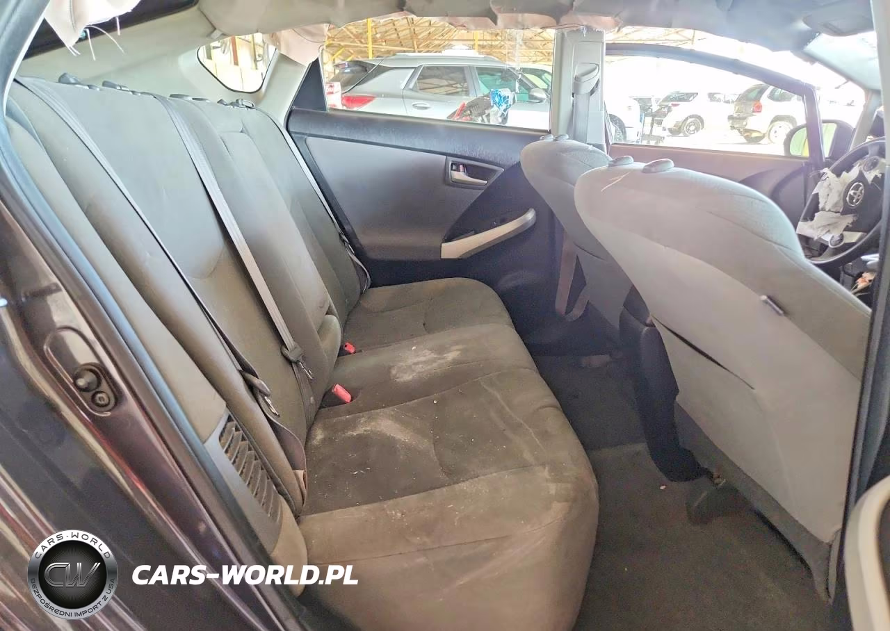 2014 Toyota Prius Plug-In Hybrid Base VIN:JTDKN3DP4E3060226 - 10
