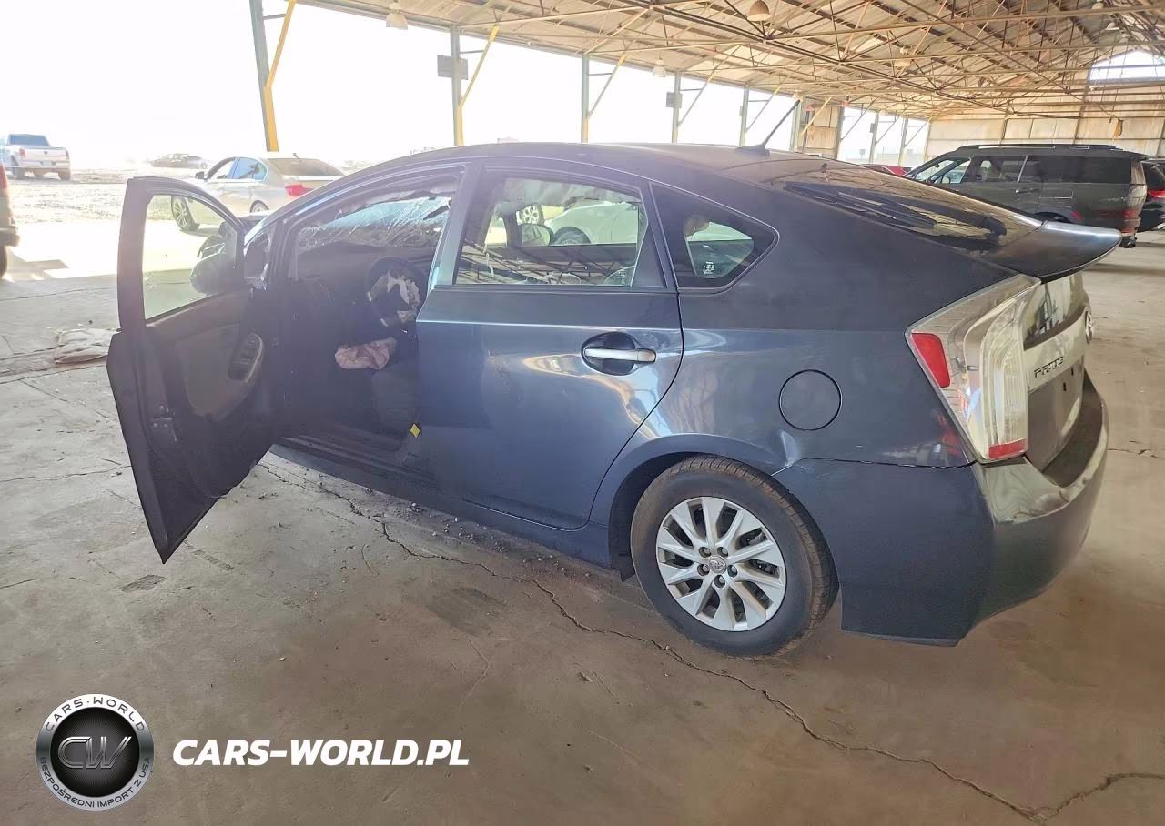 2014 Toyota Prius Plug-In Hybrid Base VIN:JTDKN3DP4E3060226 - 2