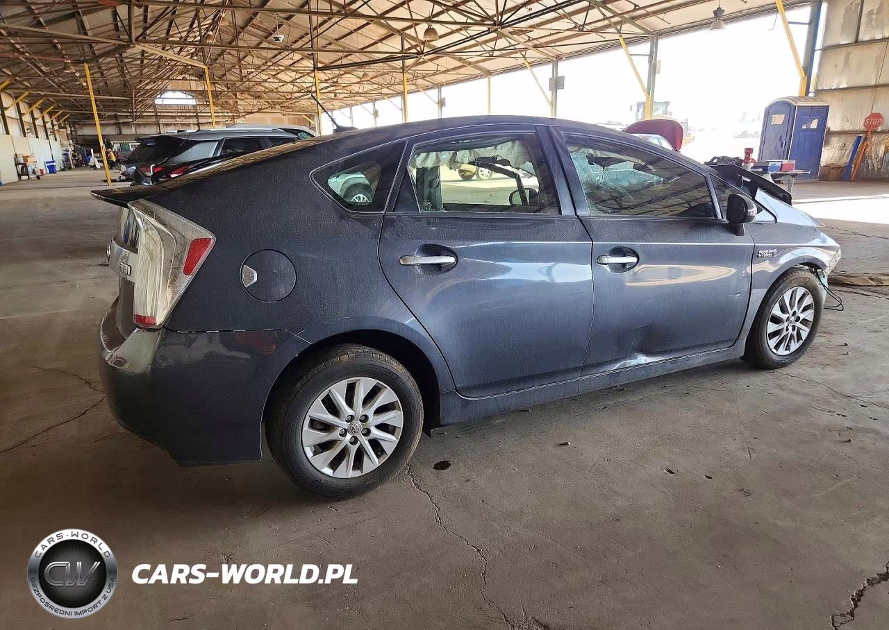 2014 Toyota Prius Plug-In Hybrid Base VIN:JTDKN3DP4E3060226 - 3