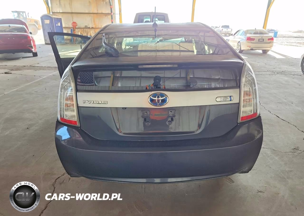 2014 Toyota Prius Plug-In Hybrid Base VIN:JTDKN3DP4E3060226 - 6