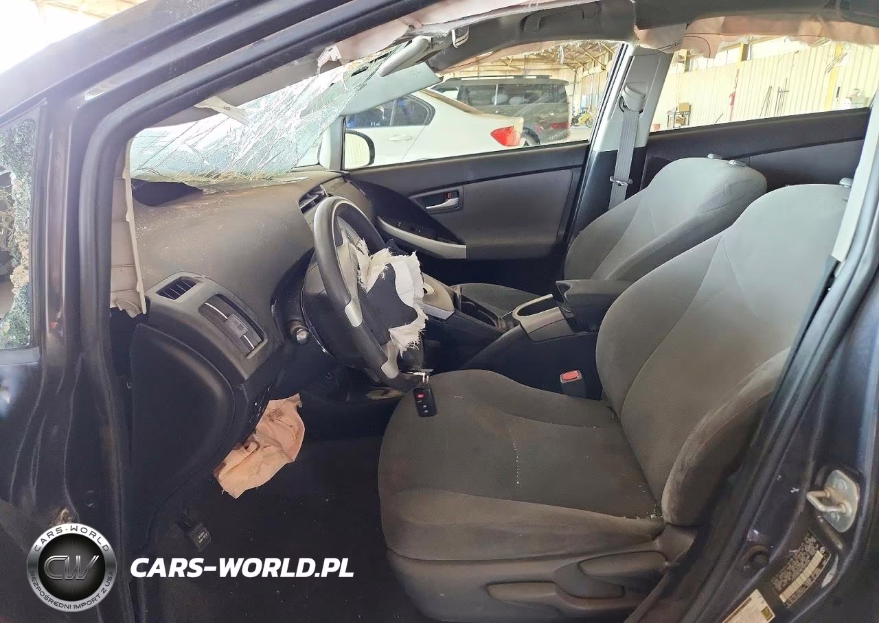 2014 Toyota Prius Plug-In Hybrid Base VIN:JTDKN3DP4E3060226 - 7