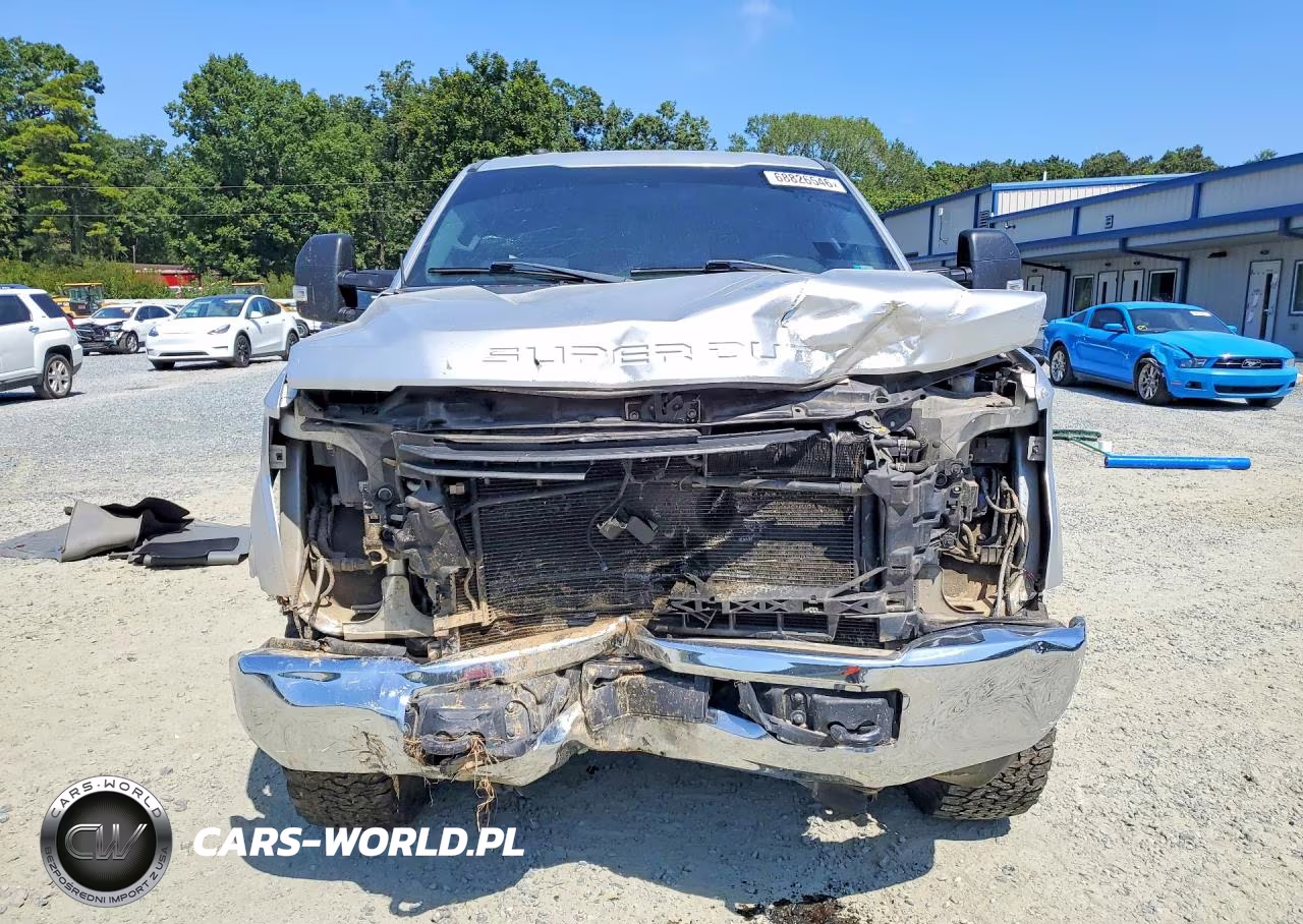 2019 Ford F250 Super Duty VIN:1FT7W2BT9KEC40542 - 5