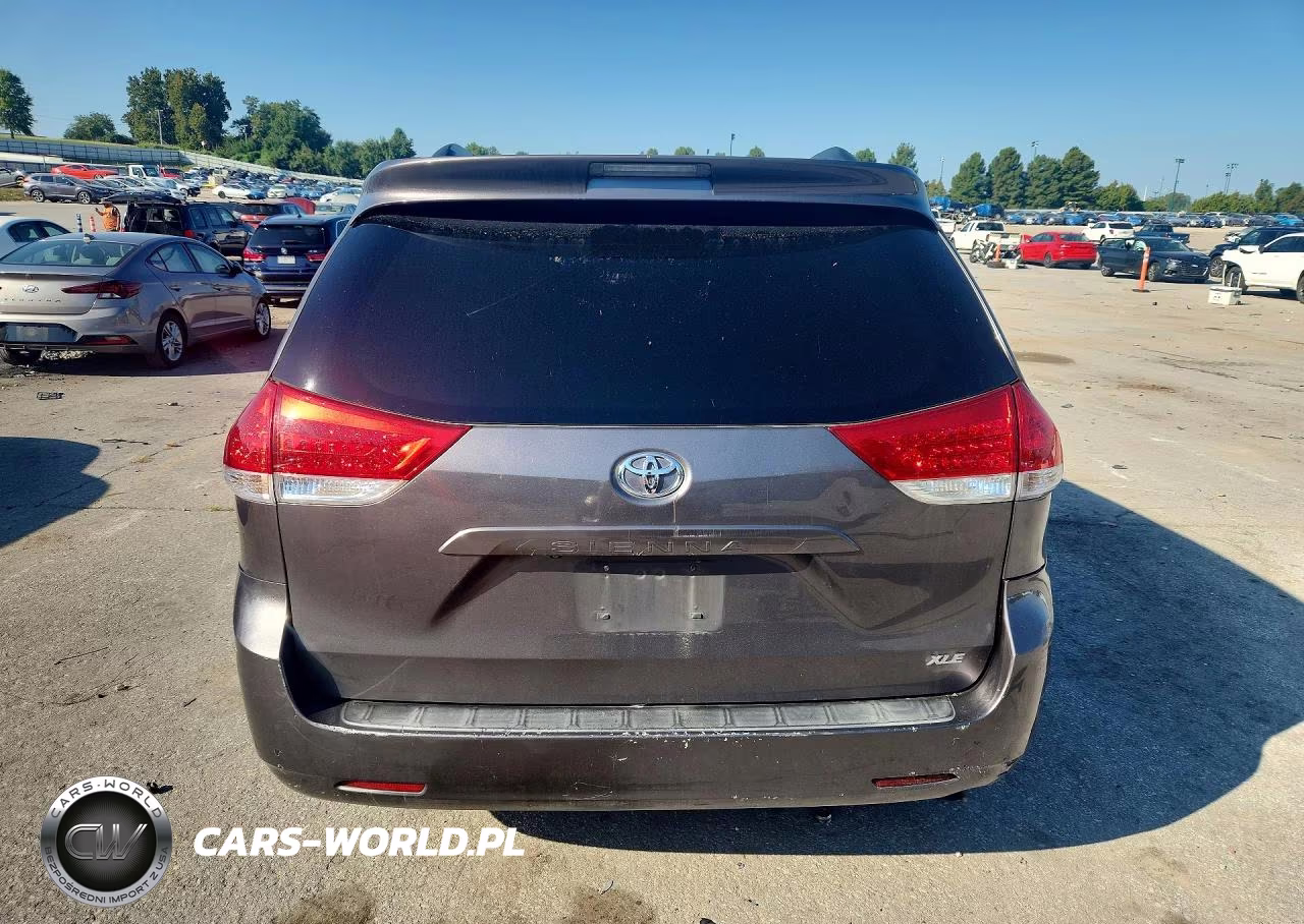 2012 Toyota Sienna Xle 8-Passenger VIN:5TDYK3DC4CS183553 - 6