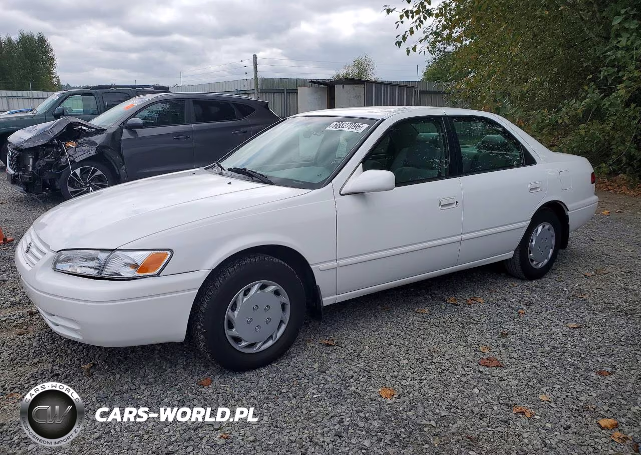 1999 Toyota Camry Le