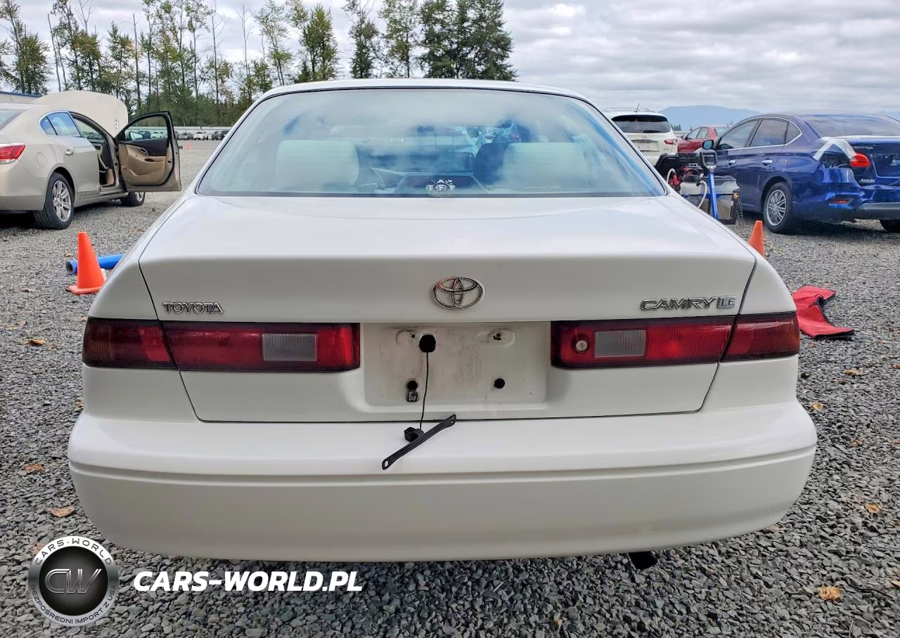 1999 Toyota Camry Le VIN:4T1BG22K6XU391670 - 6