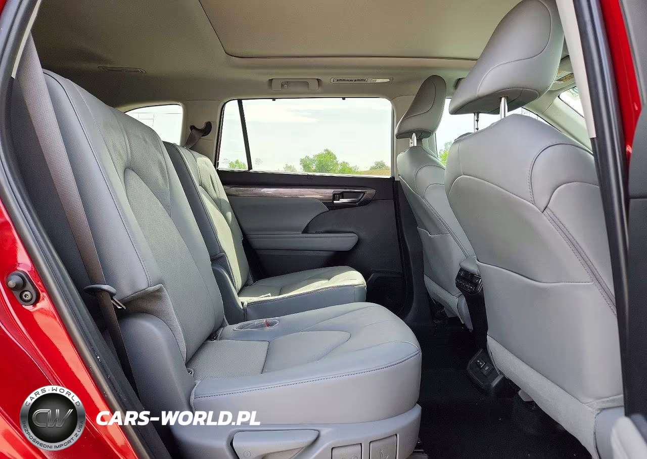 2024 Toyota Highlander Platinum VIN:5TDKDRBH2RS545941 - 11
