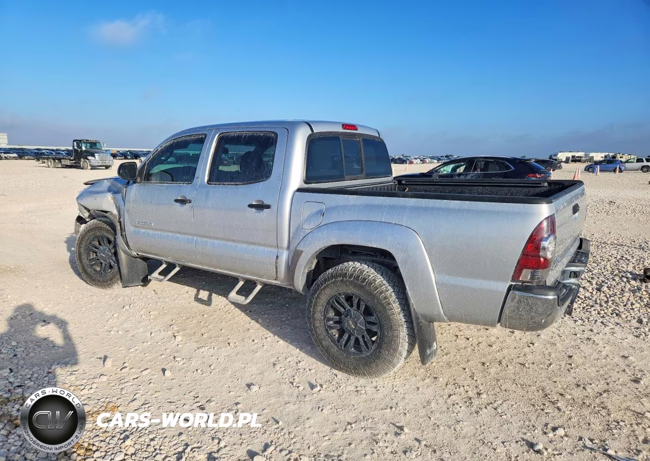 2013 Toyota Tacoma V6 VIN:5TFLU4EN9DX053970 - 2